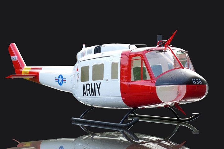 UH-1D Huey - ARMY Rescue - 500 Scale