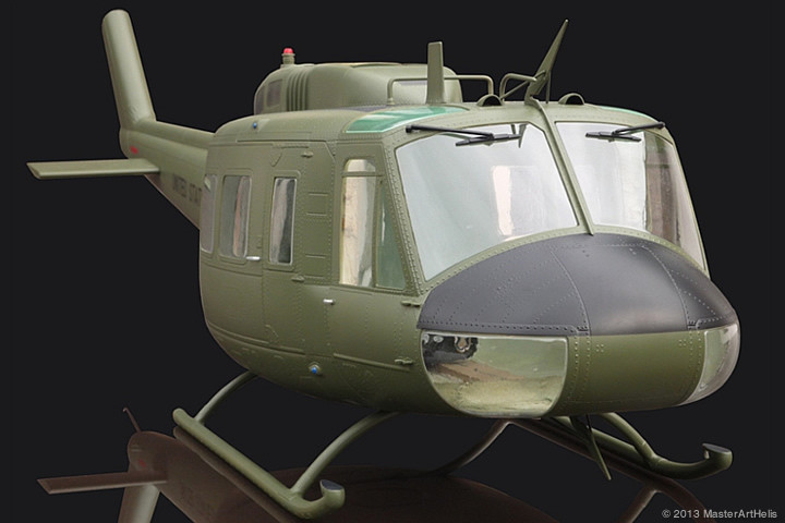 UH-1D Huey - UNITED STATES ARMY (Version 1) - 500  Scale